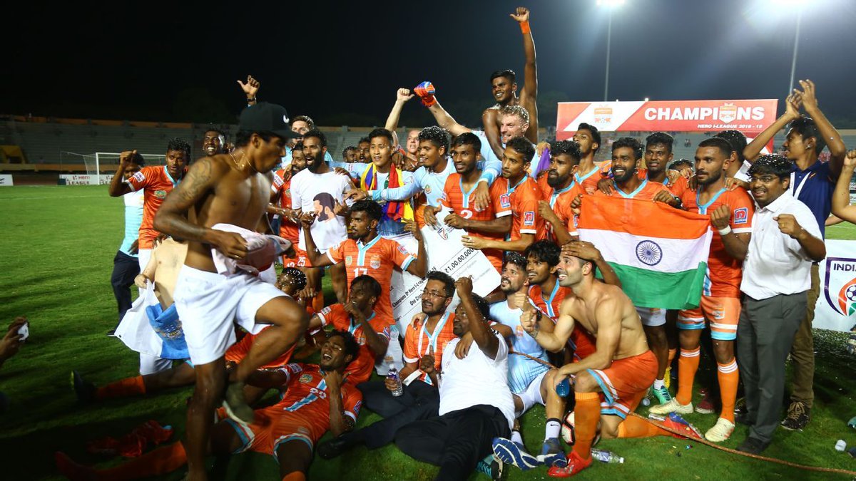 RishavC03's tweet photo. @ChennaiCityFC are the reigning champions. All the other three have finished as champions in 2nd div. to reach the I-League.
How can AIFF overlook all of their interest just to provide the privileges to their partner, FSDL??
#IleagueBachaoFootballBachao
#OneNationOneLeague https://t.co/s33iVS4kHY