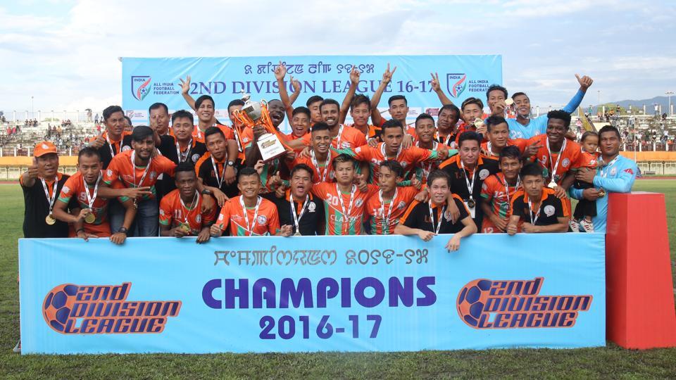 RishavC03's tweet photo. @ChennaiCityFC are the reigning champions. All the other three have finished as champions in 2nd div. to reach the I-League.
How can AIFF overlook all of their interest just to provide the privileges to their partner, FSDL??
#IleagueBachaoFootballBachao
#OneNationOneLeague https://t.co/s33iVS4kHY