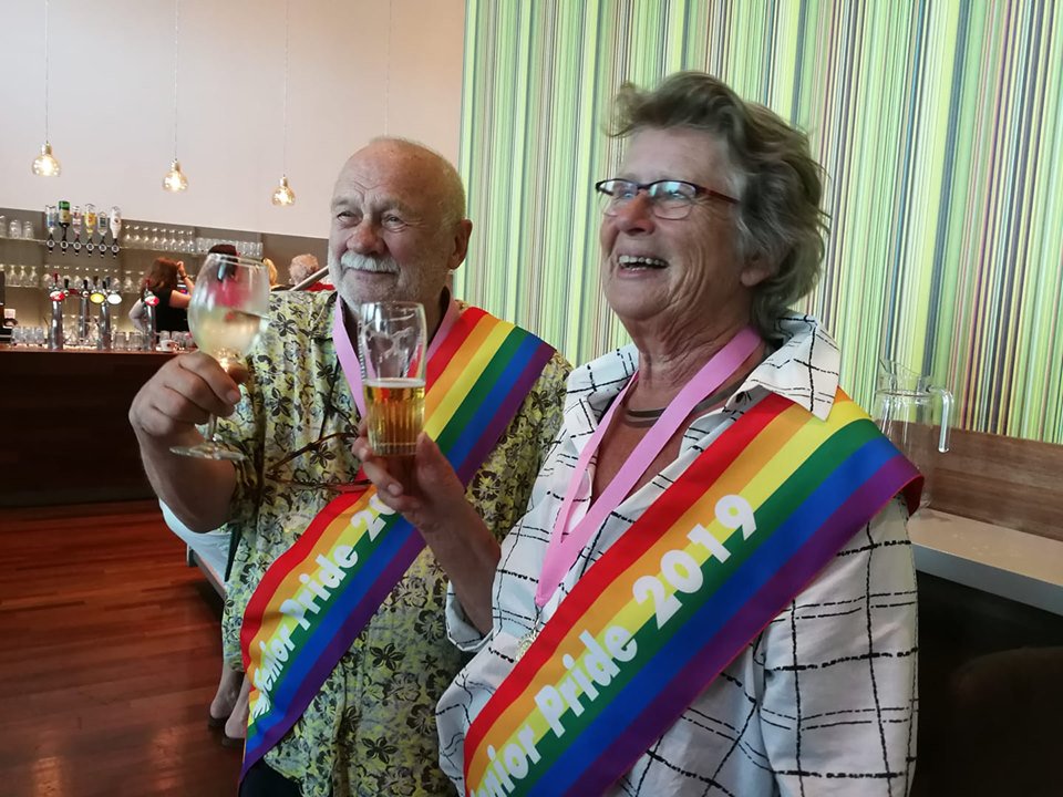 Tijdens de Nationale Roze Ouderendag is bekendgemaakt dat Clem Bongers en Marjet Bos zijn gekozen tot Mr en Mrs Senior Pride 2019. De verkiezing is georganiseerd door <a href="/Roze50Plus/">Roze 50+</a>; samenwerkingsverband van @ANBO_Nederland en <a href="/COCNederland/">COC Nederland</a>. Clem en Marjet, van harte gefeliciteerd!