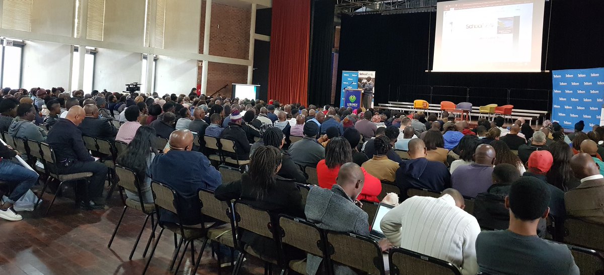 MeganRademeyer's tweet photo. It's a full house at @SchoolNetSA Digital Learning Conference! If you're not at @LeboneCollege, follow #SNSA2019 as teachers learn from teachers across themes including cultivating creativity; gaming, coding &amp; makerspaces; leadership in education; &amp; eAssessment strategies https://t.co/6xclphzAR2