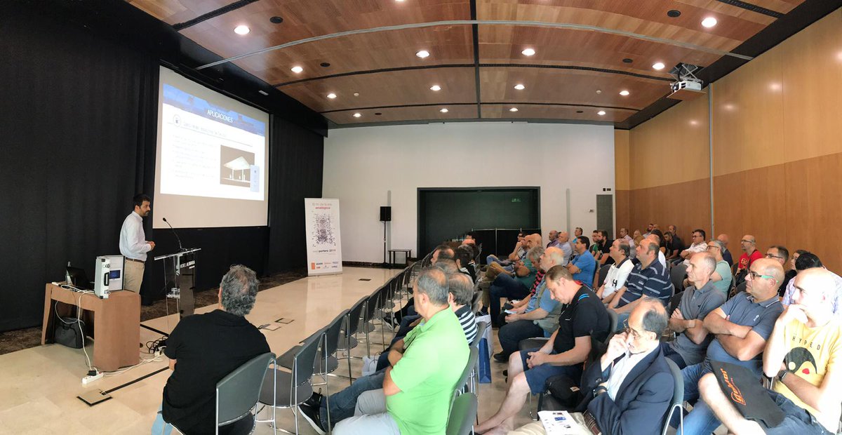 Conferencia de nuestro compañero sobre #SistemaIP: El futuro de la comunicación interior📡Novedades, beneficios y aplicaciones de esta tecnología a los sistemas de comunicación y seguridad en diferentes instalaciones #Expoportero2019 ¿Quieres más info? bit.ly/2KD0dsM