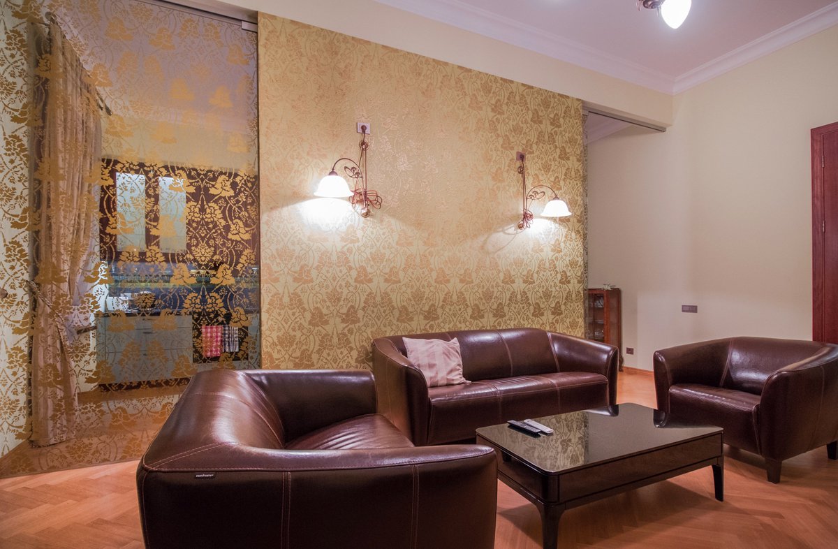 KnowhowRealty's tweet image. Pilsēta: Rīga
Vieta: Centrs
Iela: Brīvības 52
Istabas: 3
Platība: 112kv.m
Stāvs: 3/5 (lifts)
Cena: 950EUR/mēnesī + komunālie maksājumi. Komisijas maksa aģentam par starpniecības pakakpojumiem nav jāmaksā.
Aģents: Oskars Zariņš
Tālrunis: +371 29957111