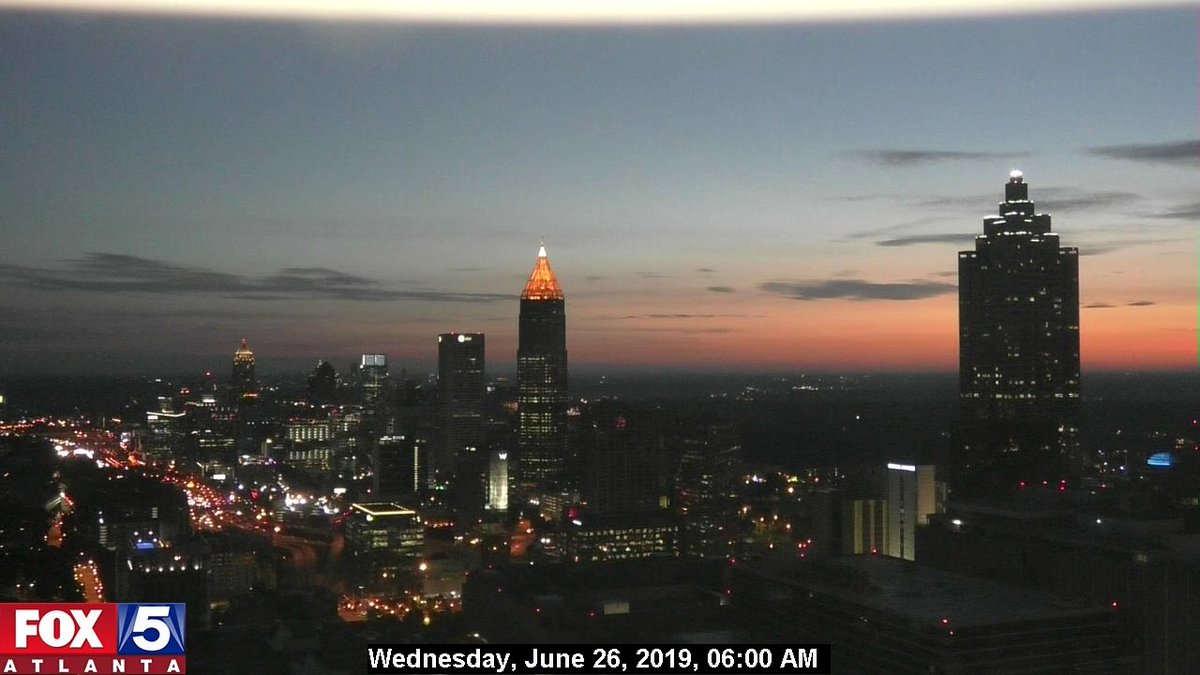 JoanneFOX5's tweet photo. The sunrise is going to show off again. 😊 Enjoy! @GoodDayAtlanta #fox5atl https://t.co/mJUCj9Vuwo