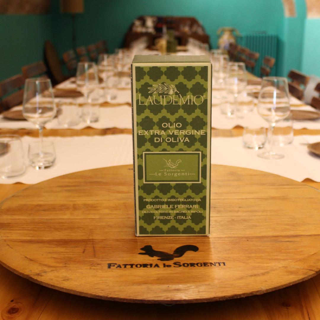 Il Laudemio sempre più al centro della tavola 😍
@villafattorialesorgenti

#laudemio #laudemioliveoil #olioevo #extravirginoliveoil #oliotoscano #tuscanygram #toscana #igerstoscana #olio #oil #madeinitaly #tuscany #italy #food #foodporn #foodie