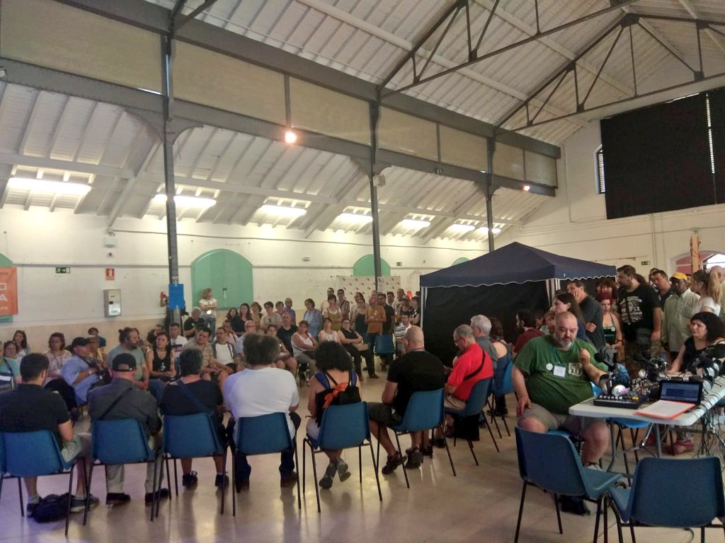 RadioMoratalaz's tweet photo. Ya estamos disfrutando de la jornada de radios comunitarias en red de salud mental :) #RadiosComunitarias #radiosenred #SaludMental https://t.co/tRKA4w4cwK