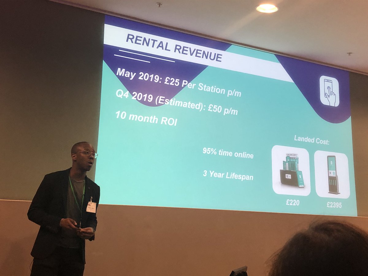 Hakeem <a href="/ChargedUpWorld/">ChargedUp</a> from <a href="/SETsquaredExe/">SETsquared Exeter</a> pitching #gradstartup19