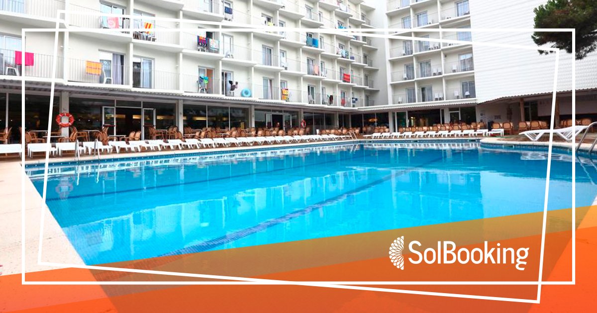 ¡Una buena elección si buscas un hotel #TodoIncluido a buen precio en #LloretdeMar! 🌞🍸🏖 ¡Perfecto para pasar la #OlaDeCalor!
📣 Resérvalo antes de final de mes y paga a plazos con 0% de interés. 👉 bit.ly/2Yfqa4L