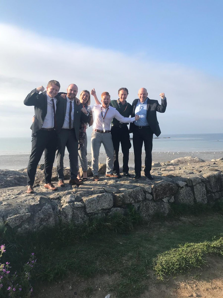 CHendoU5's tweet photo. Pictures of success !! Penzance early start 👊 on the beach to celebrate a UK leading service result for May!! 94% completely satisfied ! pretty special !!! Great work team U560 https://t.co/MgPf9bcQUN