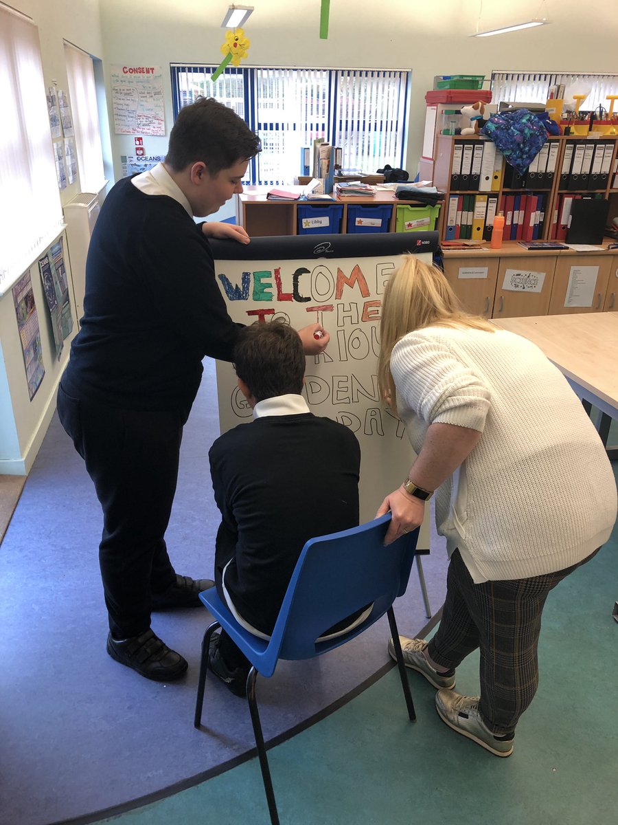 mhs_asn's tweet photo. Preparations are well under way for our @MonGGardeners opening later on this week 😃#excitement #hardwork #showingitoff @MonifiethHigh https://t.co/zKE2L65dk3