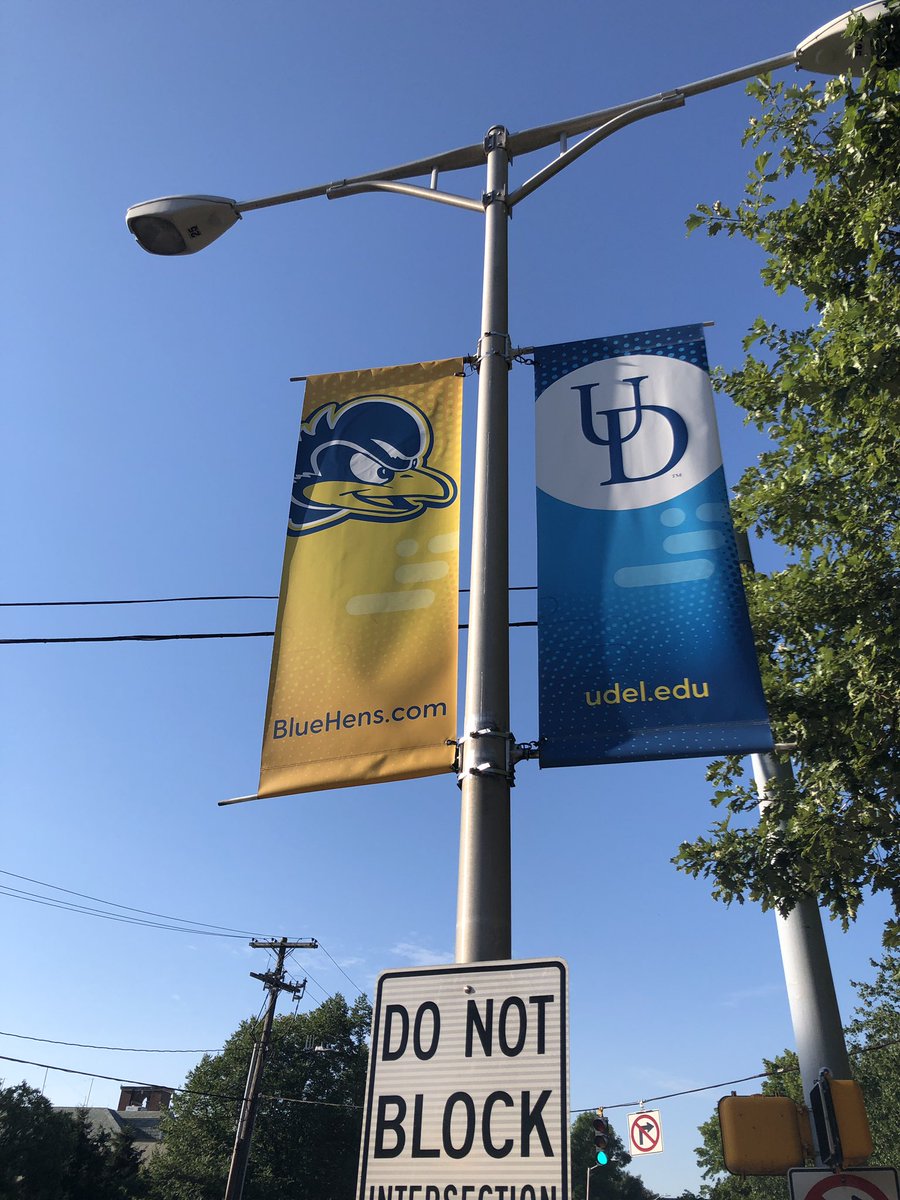 MRB_AP_ECON's tweet photo. First day back to school, Univ of Delaware. #gobluehens #teacherbecomesthestudent #mastersdegree #maeee https://t.co/BN0MyXaY7e