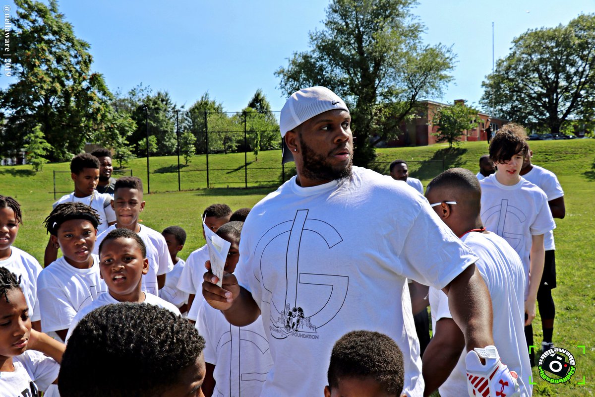 NFLTE82's tweet photo. My Favorite part of Camp is Hopping in and interacting with the youth during the drills... Luv da kids #baltimore #mybmore #youth #rolemodel #leader #mentor #nfl #nflpa #nflalumni #platform4change
Head over to @joelgamblefoundation on IG to see more Camp photos from this years https://t.co/VZusgm7PHH