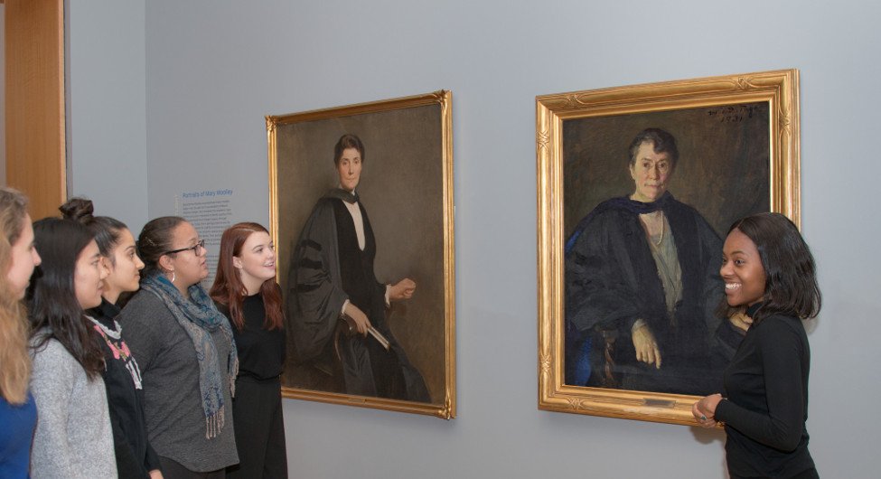 mtholyoke's tweet photo. Interested in a career in the arts? The #MountHolyoke College Art Museum is your on-campus resource. Paid student positions, #VolunteerOpportunities, #IndependentStudies and more are available for students of all majors and disciplines. https://t.co/rHJMDOHbe7 https://t.co/WyU7aGrzfe