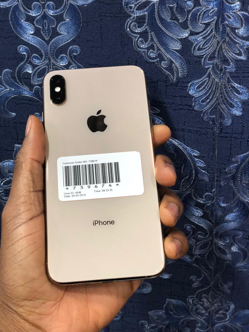 PhcGadget's tweet photo. 🚨🚨
IPhone XsMax (64GB, Gold)
N330,000 only!
#GadgetPlug 🔌 https://t.co/kAJDLiiSsw
