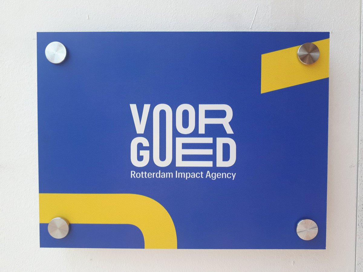 hermineke's tweet photo. Doe mee, maak impact! Vandaag markeerde wethouder @BarbaraKathmann de start van VoorGoed, Rotterdam Impact Agency voor en met sociale ondernemers in de stad. En in de Raad VoorGoed mag ik ook mijn steentje bijdragen. https://t.co/ppfLU3L9vl