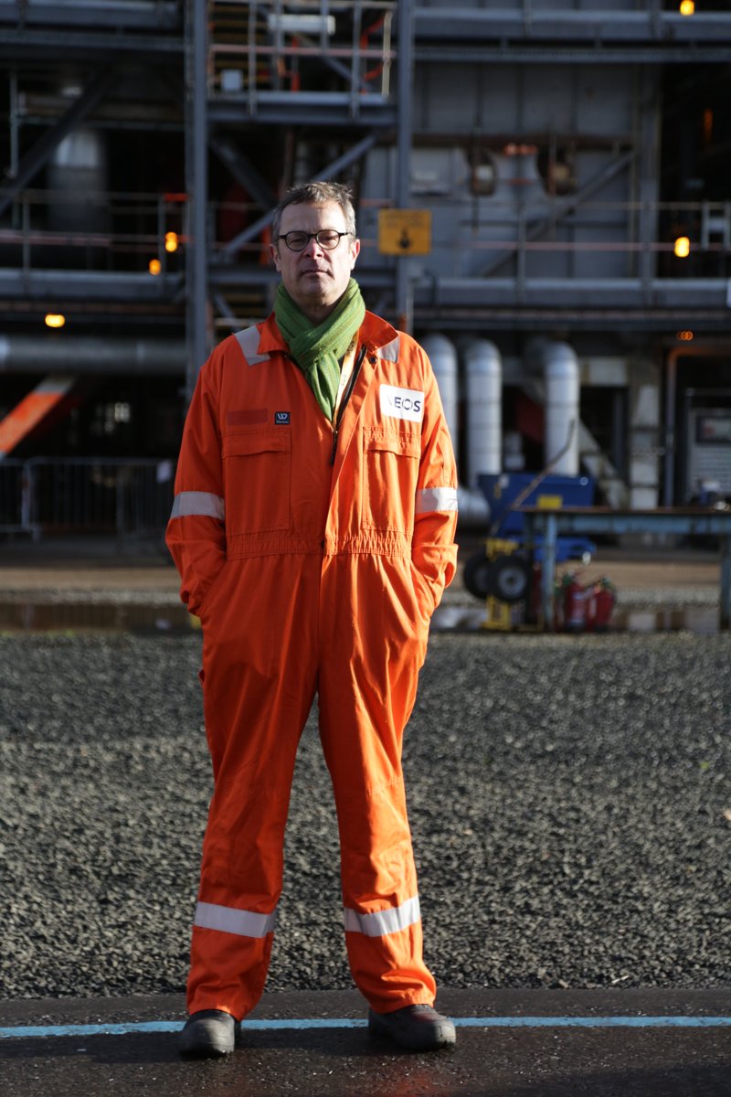 Episode 3 of #WarOnPlastic is on tonight - how plastic is made and the industry’s plans for the future, the plastic toy problem, how our community got on with their experiment to reduce single use plastic, and what we can all do to ask for change… #OurPlasticFeedback <a href="/BBCOne/">BBC One</a> 9pm