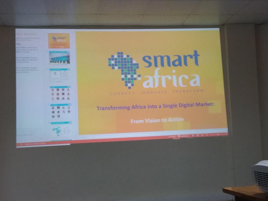IreneBeebwa's tweet image. Happening........ #IoTWorkshop #UR #ACEIoT 
@ictpnews  #Kigali #IoT4D