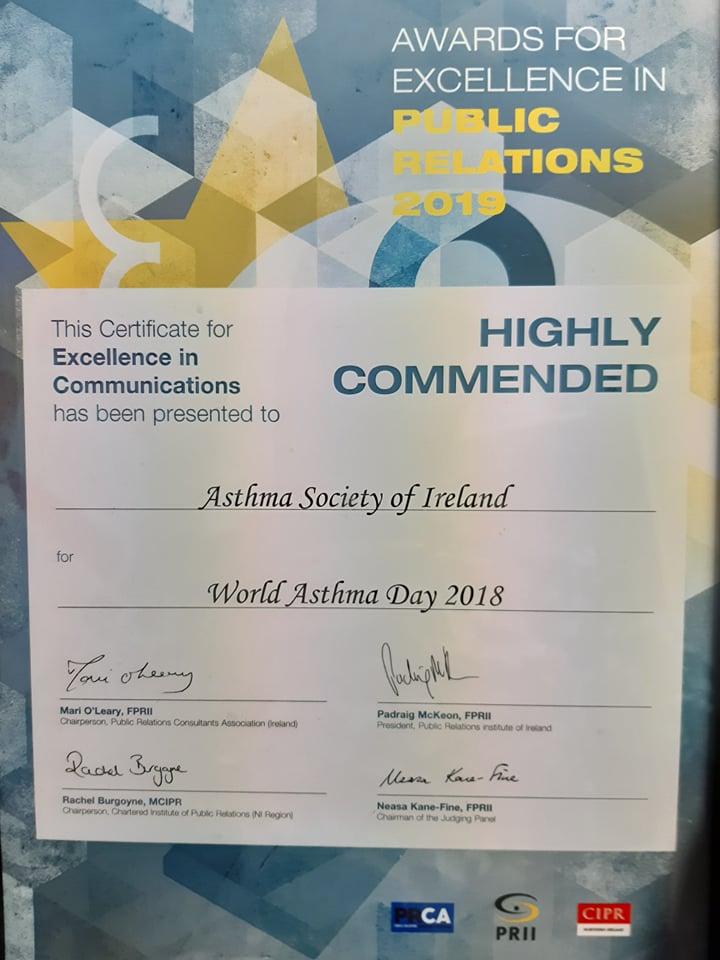 AsthmaIreland's tweet photo. Good morning all,

We were delighted to be highly commended at the #PRAAwards19 on Friday for our #WorldAsthmaDay campaign which aimed to teach people the #5StepRule to save a life. Huge thanks to @BootsIrishJobs and @GSK_IE for their support with the campaign. https://t.co/OgMZSO2emo