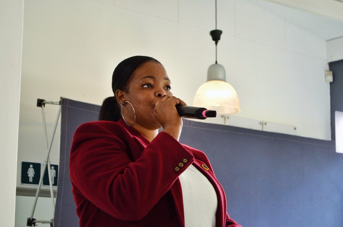 PinkcodrsAfrica's tweet photo. @PinkcodrsAfrica founder Mbali Hlongwane addressing the attendees at #cloudmeetup https://t.co/EgAzsO6YF7