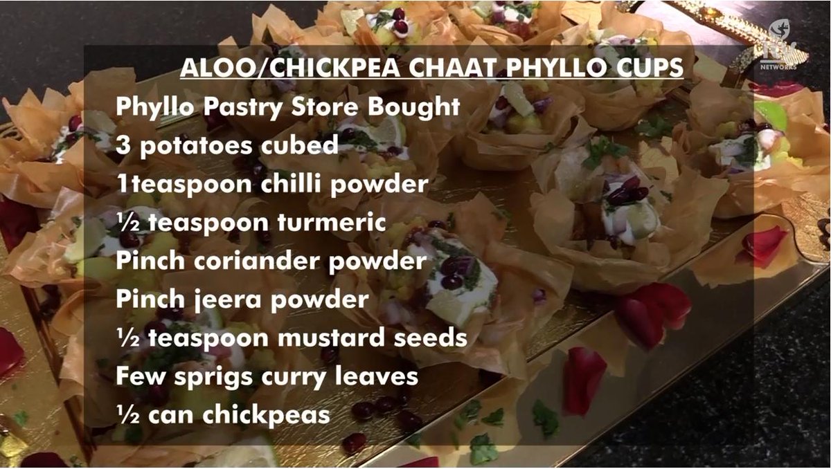 itv_sa's tweet photo. Cook Halaal at 11h00
Quick and appetizing recipes of different cuisines that will leave you wanting more! In Today's episode, Zaheeda Sonday shows you how to make Potato Chaat phyllo cups
All About Food Zaheeda Sonday
#CookHalaal #CookingShow #Cooking #PotatoChaat #PhylloCups https://t.co/3EPNoYqJyJ