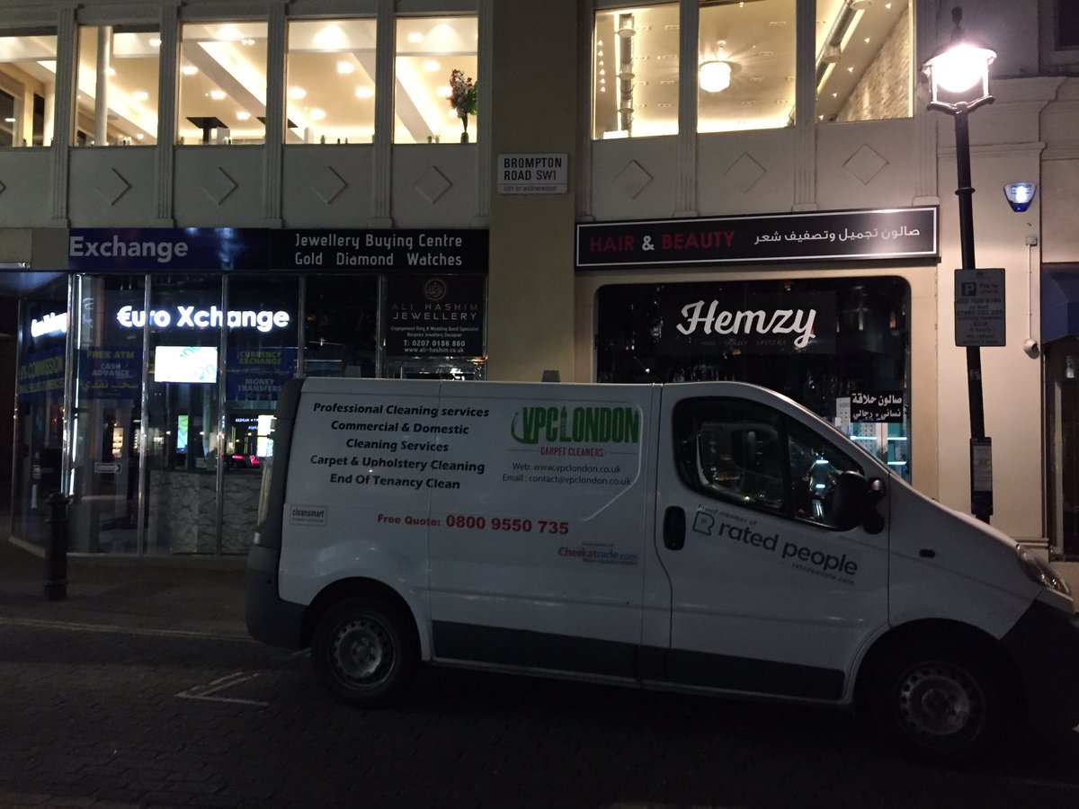 VPCLondon's tweet photo. We are working around the clock choose your time that doesn't affect your business, team working at Knightsbridge through out the night https://t.co/sRGuQCiP4O