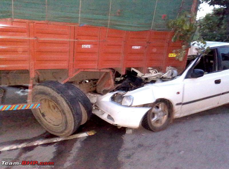 DiveshGoyal15's tweet photo. @nitin_gadkari law on under run bars on trucks came in existence in late 70s, Re enforcement will make a difference. https://t.co/nLaCvls8IP https://t.co/S1PBI5E47b