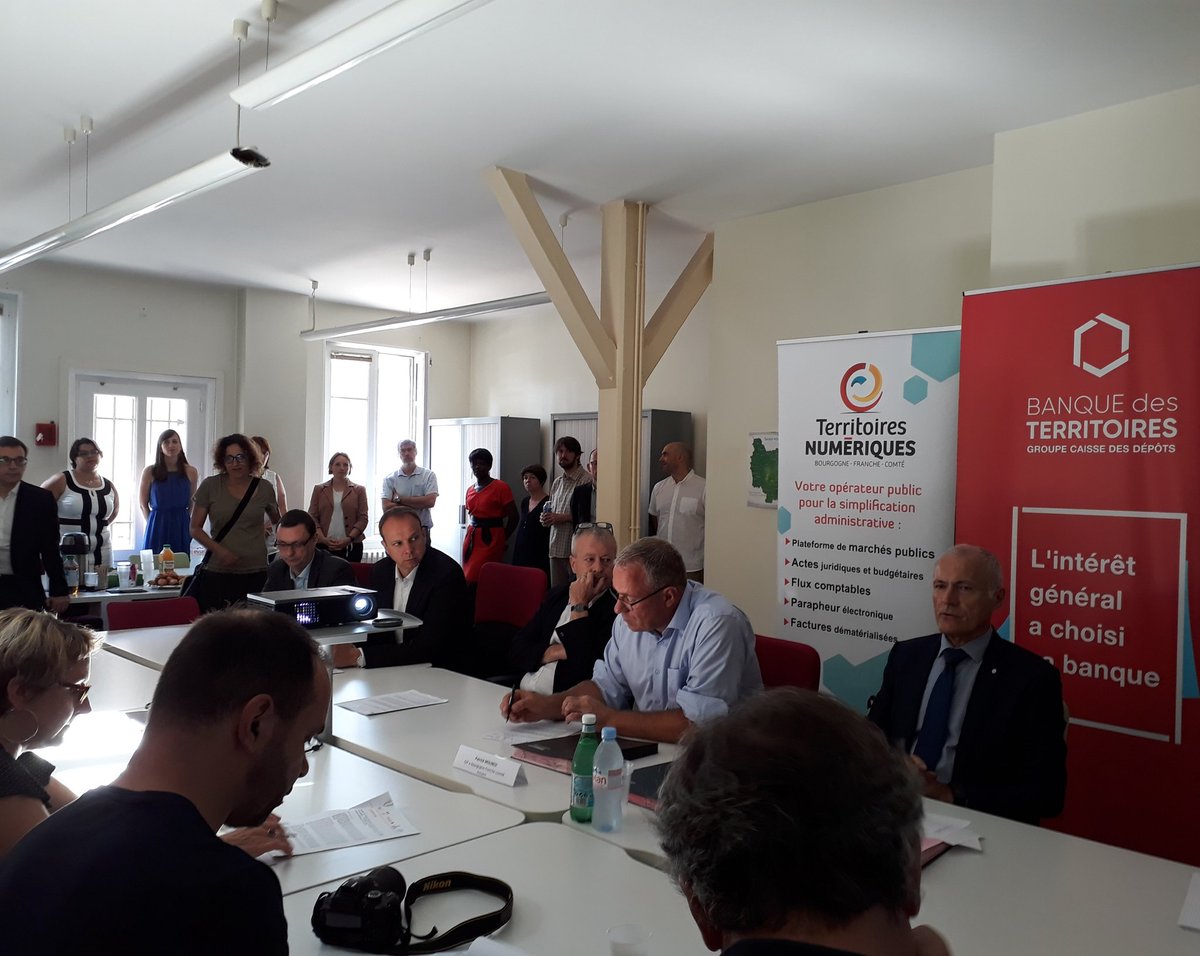 .<a href="/BdT_BFC/">Mathieu Aufauvre</a> est ravie d'apporter son soutien au projet #MedNumBFC en #BourgogneFrancheComte, lauréat de l'appel à projets "Hubs territoriaux pour un numérique inclusif" : encourager la coordination des projets d'#inclusion #numérique pour construire des #TerritoiresPlusConnectés