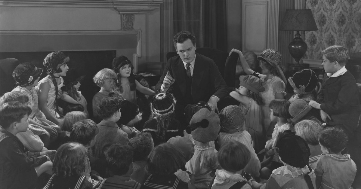 Just as a life without memories wouldn’t be worth living, a brand without stories wouldn’t be worth loving. In this…  Story on <a href="/Medium/">Medium</a>, our Brand Manager @filippo_marano talks about the importance of a #Storytelling Director. medium.com/redshirts/why-…