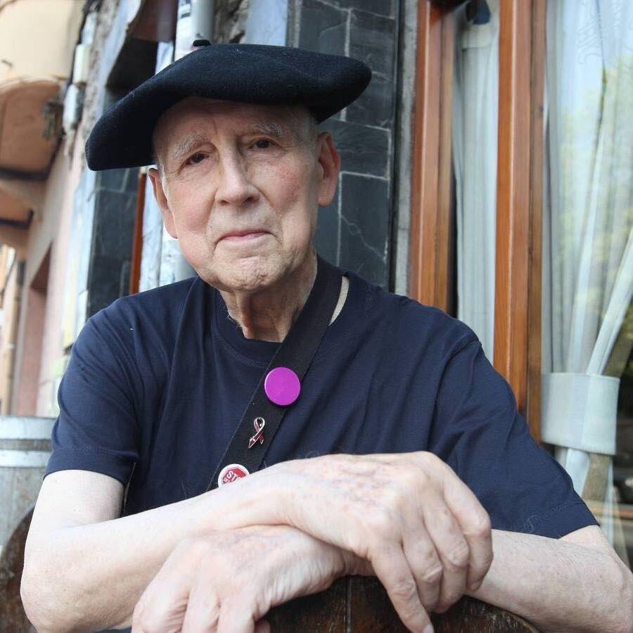 Lau urte joan zenetik! Agur eta ohore ✊🏾