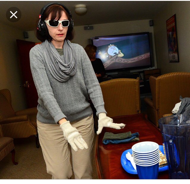 This Thursday 9-12 at Axminster Market we have the Virtual Dementia Tour. Come along and feel what it might be like to live with dementia for a few mins. Also tea and cake in the church rooms afterwards to relax and chat. #Axminster #cherryfayre