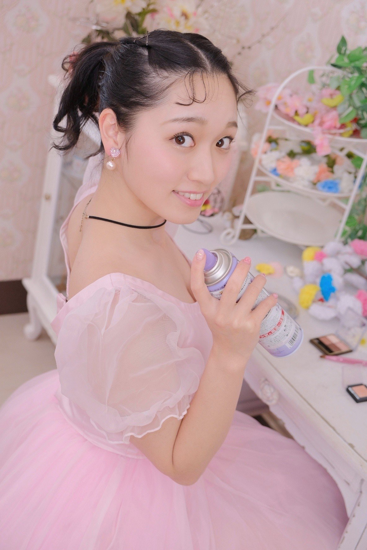 バレリーナ芸人 松浦景子 吉本新喜劇 吉本坂46 センター分けおだんご バレエシニヨン ゴムあり無しバージョン2種類 作り方動画あげました こちらをポチ T Co Grlny2crf2 汚いけどよかったら見て T Co 78xljrmmqu Twitter