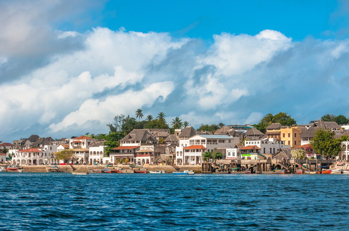 TravelLocal's tweet photo. It’s Kenya Week here at TravelLocal! For the next seven days we’ll be sharing plenty of inspirational blogs, trip ideas and facts about this beautiful African nation. In the meantime, here's a little taste of what’s to come…
https://t.co/ULLlMH88il
#WeTravelLocal #KenyaWeek https://t.co/XF0dNGsAxu