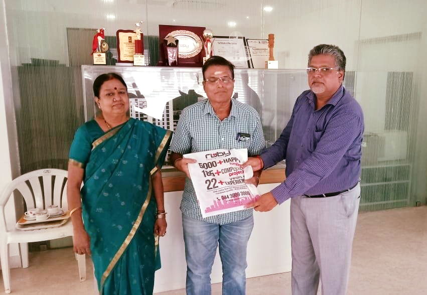 Ruby_Builders's tweet photo. Congratulations to Mr. Venkatram &amp; Family for becoming a member of Ruby Family. Booked Flat No. B2-1 in Ruby Nakshatra at Krishna Nagar, Tambaram

#Rubybuilders #buildingfuture #Tambaram #Rubynakshatra #Krishnanagar #happycustomer #chennai #property #investment #housing #forsale https://t.co/RcKfrbWnp0