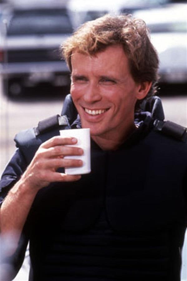 HAPPY BIRTHDAY PETER WELLER - 24. June 1947.  Stevens Point, Wisconsin, USA 