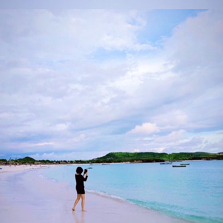 dewithepsychic's tweet photo. 📷💙 #cantwaittocomeback  #lovemyjob #workforfun https://t.co/ceYtLR4OkJ