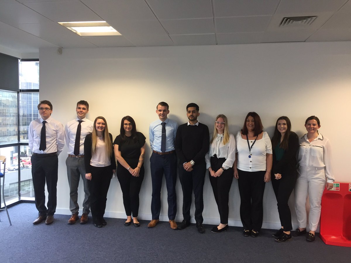 I_BremnerFDOSD's tweet photo. @French_Duncan is delighted to welcome 10 new members of the hotel accounting team today. Exciting times of growth #hotelaccounting https://t.co/r9N7U2cPmJ