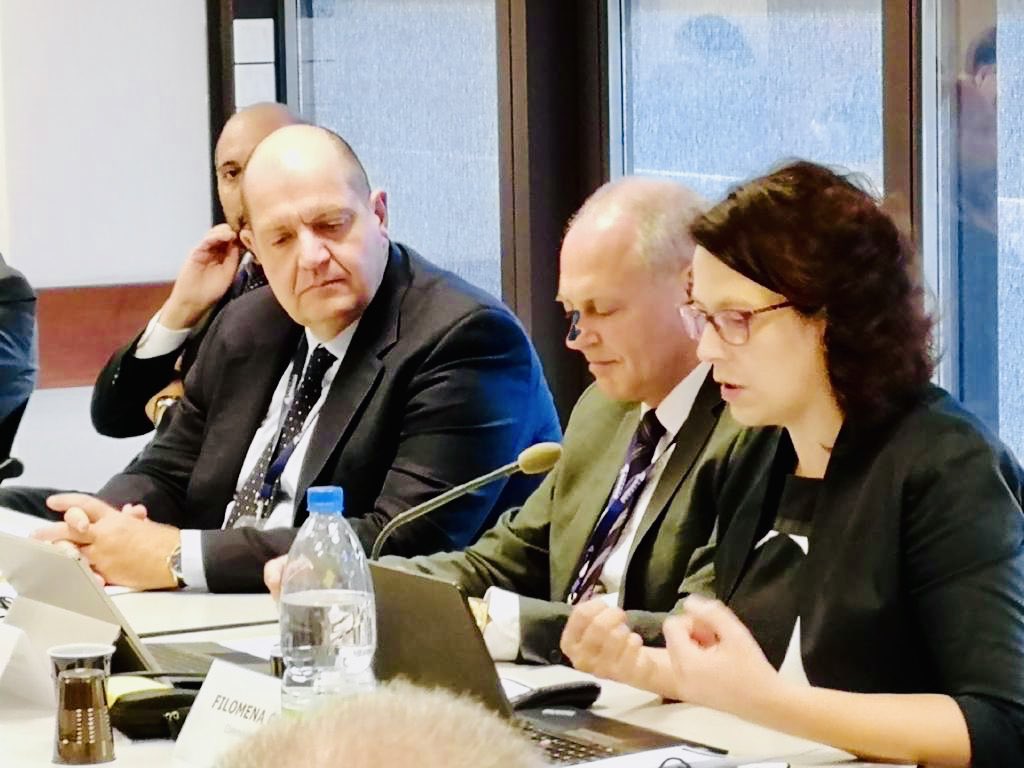 ConfindustriaEU's tweet photo. #EU4Manager | La ricerca e l’innovazione rappresentano i principali fattori di crescita economica dell’UE. Oggi insieme a @FiloBXL della @EU_Commission si parla della politica di R&I dell’UE e le prospettive per il 2021-2027. #4Manager https://t.co/TE6JBF66iW