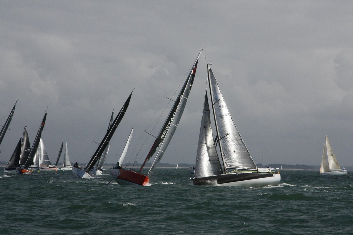 J COMPOSITES tweet media