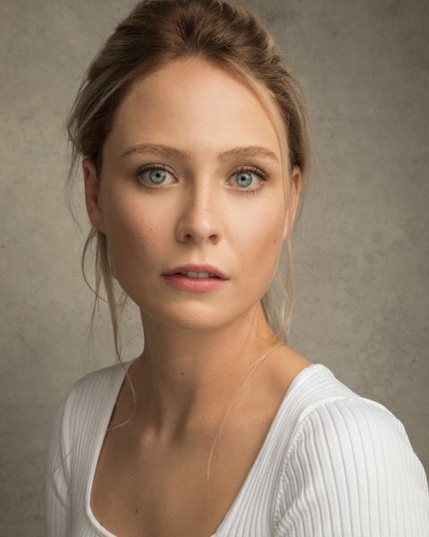 crossartsco's tweet photo. CAST: Hello Georgia Silver! @gsilvy_ Georgia is graduating from RADA this year, and we've very wisely scooped her up for 'Threads'. Credits at RADA include Into the Woods, Linda, and Blasted. More announcements every day this week! #countdown #threadsplay #RADAfest @RADA_London https://t.co/MkrYxFOMzM