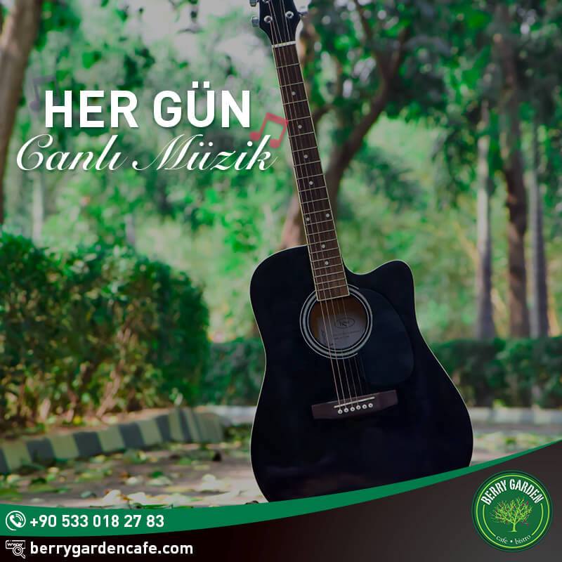 Haftanın her günü canlı müzik ile keyifli akşamlarımıza sizleri de davet ediyoruz 😍
.
.
☎ +90 533 018 27 83
.
. 
#berrygardencafe #antalya #konyaaltı #cafe #oyun #yemek #bistro #kahve #çay #konyaaltıplajı #konyaaltıkentmeydanı #kafe #coffee #coffeetime #coffeeshop #akşamyemeği