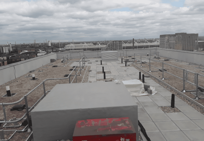 PremSafeUK's tweet photo. Another brilliant guardrail project completed by the Premsafe team: https://t.co/mkIk0Cy0sO

#roofing #roofsafety #commercialproperty #propertydevelopment #project https://t.co/FjJTgksFG5
