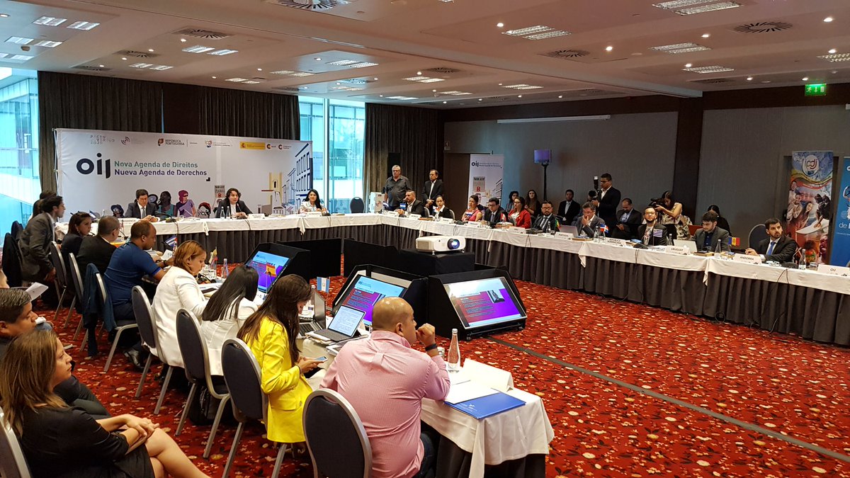 Esto es la #ConferenciaJuventud, la reunión más relevante sobre Juventud de Iberoamérica. 21 países reunidos para dar respuesta a la Nueva Agenda que están marcando las personas jóvenes. ¿Qué asunto clave te gustaría que se debatiera hoy aquí? Apúntala en los comentarios