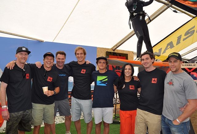 At the Kitesurfing Armada with the King Of Watersports Team and Red Bull’s 2019 King Of The Air ‘King’ Kevin Langeree #kitesurfing #kingofwatersports #kitesurfingarmada #redbullkingoftheair bit.ly/2Ldygaz
