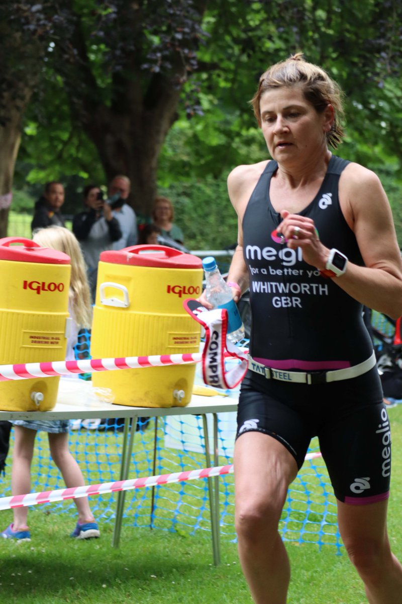 mymeglioUK's tweet photo. Blink and youโll miss them! #teammeglio Athletes fully focused on producing the results today! ๐ดโโ๏ธโก๏ธ #lightningfast #wargrave #ironman #triathlonintheworld #triathlonlifestyle #trilife #swim #bike #run #marathon #instatriathlon #instarunners #triathlon #triathlete https://t.co/MphhWEbNkG