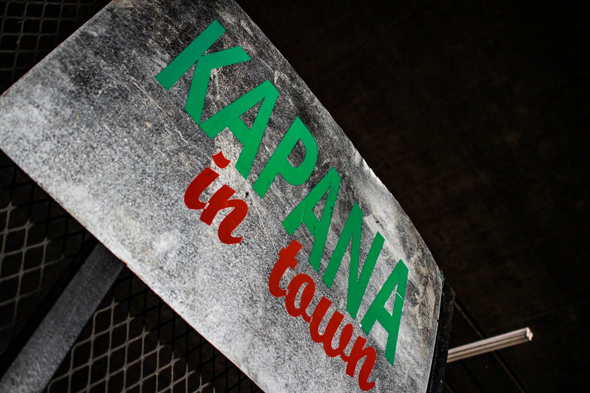 KapanaIntown's tweet image. We serve with a smile.. #KapanaInTown #freesalsa #kapana #food #namibian