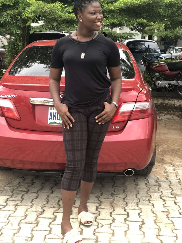 BabaAgba12's tweet photo. Twitter please help me choose 1. I need to go put on a date with 1 of them on Friday. https://t.co/IUoTdtMLuT