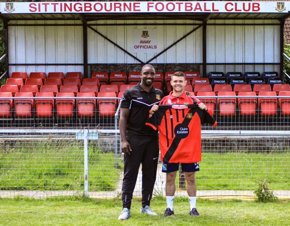 SittingbourneFC's tweet photo. Our captain Chris Webber signs on for another season https://t.co/68xwhijd8h