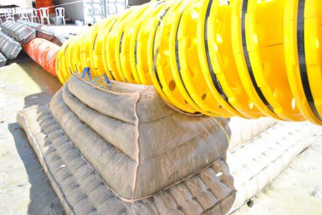 ULOsystems's tweet photo. For over 50 years, we have been researching and developing the best-performing #FabricFormwork available, and we are always striving for continuous improvement and innovation. Learn more: https://t.co/SXYWvd2QaA

#Offshore #OilandGas #OftenCopiedNeverBettered #OffshoreWind https://t.co/tkWzhheSE7