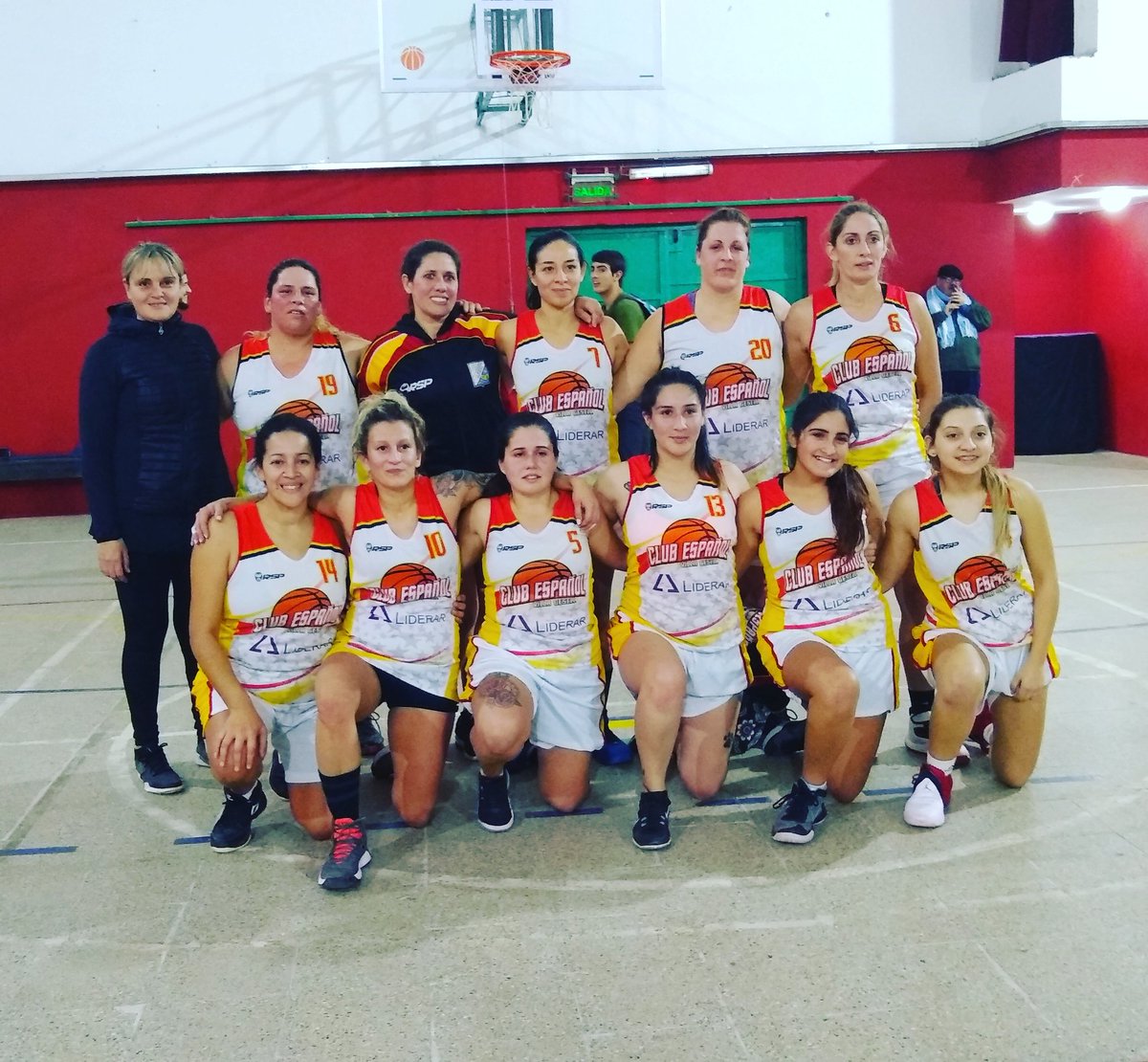 ABPCoficial's tweet photo. Liga regional femenina sexta fecha 🏀

Equipo: Español 🧡 https://t.co/PkgsgxM3ha
