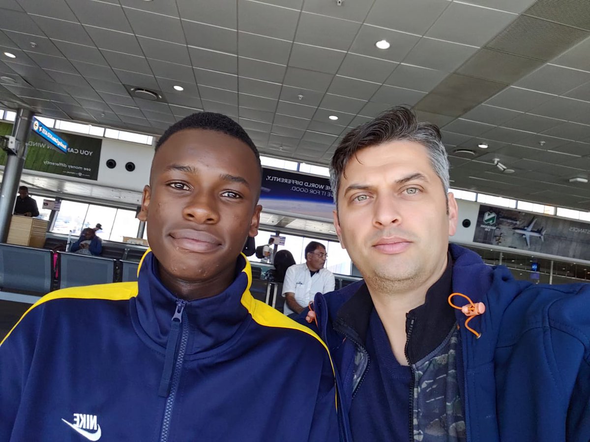 FestiCL's tweet photo. L’Afrique du Sud est en route! Super heureux de venir en France! #FCLGala2019 #FCL2018 #IFLCFrance #IFLC2019 https://t.co/RC1SqxGWIp