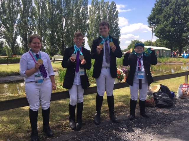 Home from Hamm, Germany with 4 golds,4 silvers, 1 bronze medal and a 4th and 5th place. Well done team